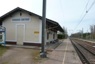 Gare de Ferrières - Fontenay